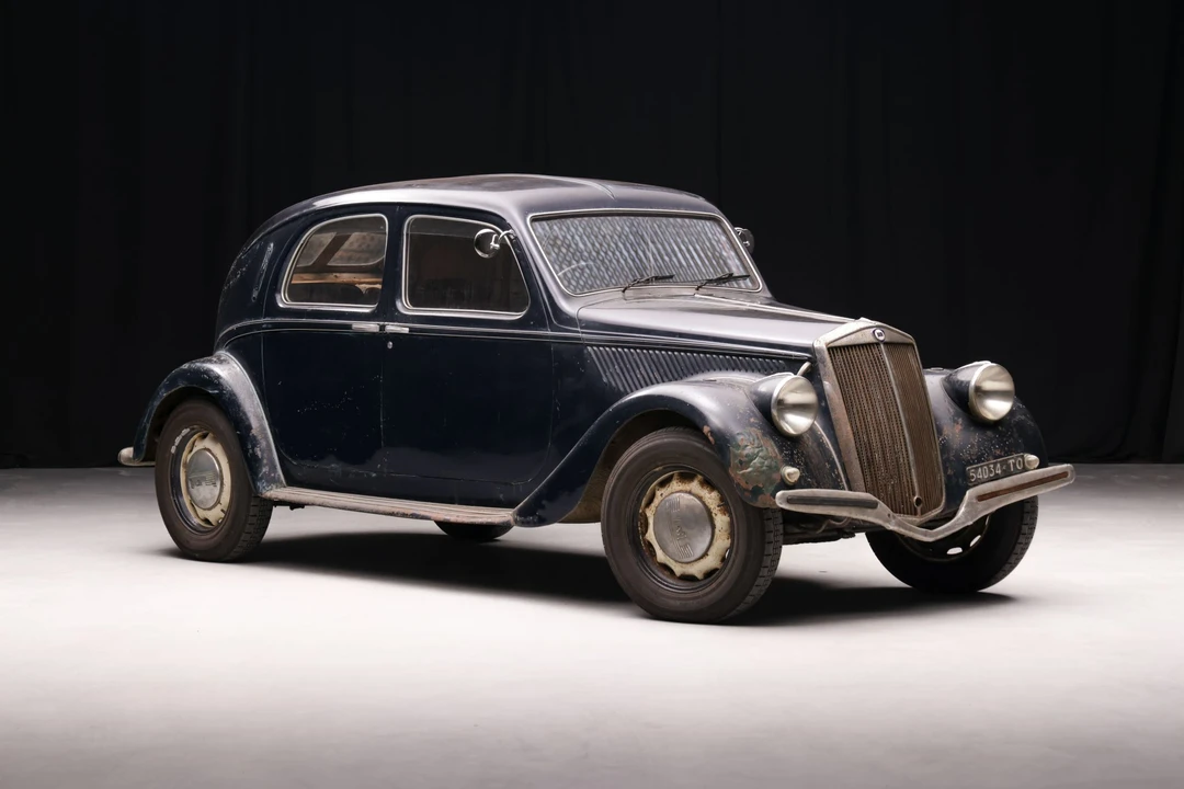 1939 Lancia - Image 12 of 31