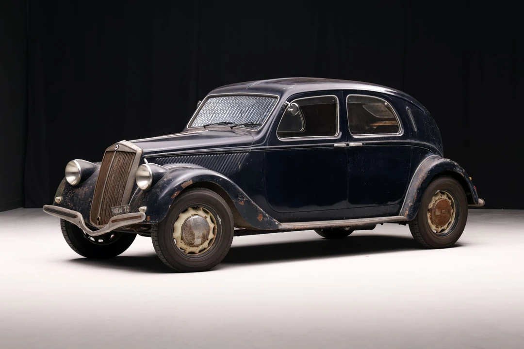 1939 Lancia - Image 3 of 31