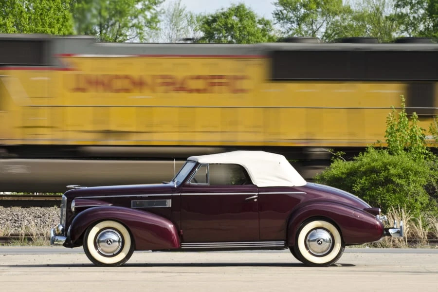 1939 LaSalle Series 50 - Image 2 of 10