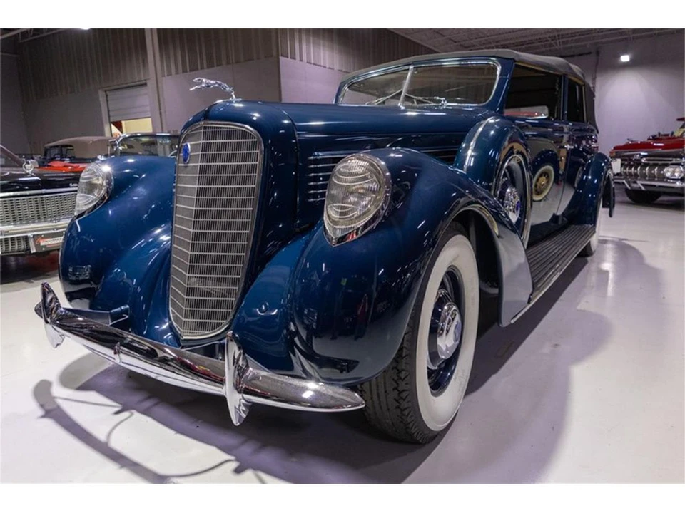 1939 Lincoln Zephyr - Image 28 of 31