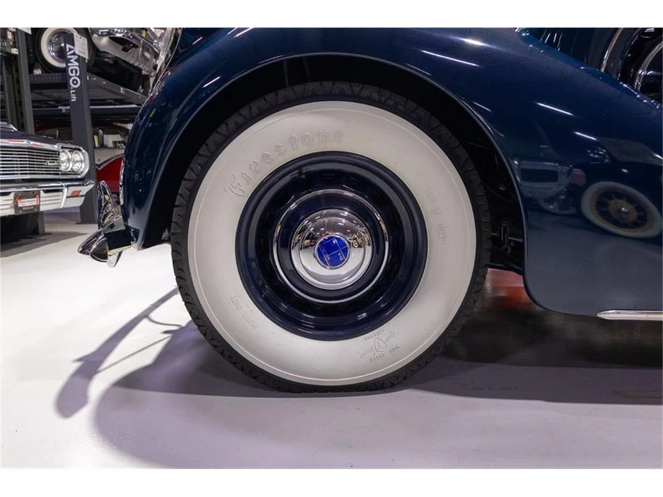 1939 Lincoln Zephyr - Image 21 of 31