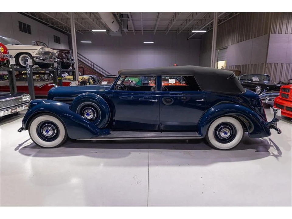 1939 Lincoln Zephyr - Image 19 of 31