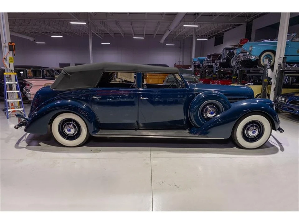 1939 Lincoln Zephyr - Image 15 of 31