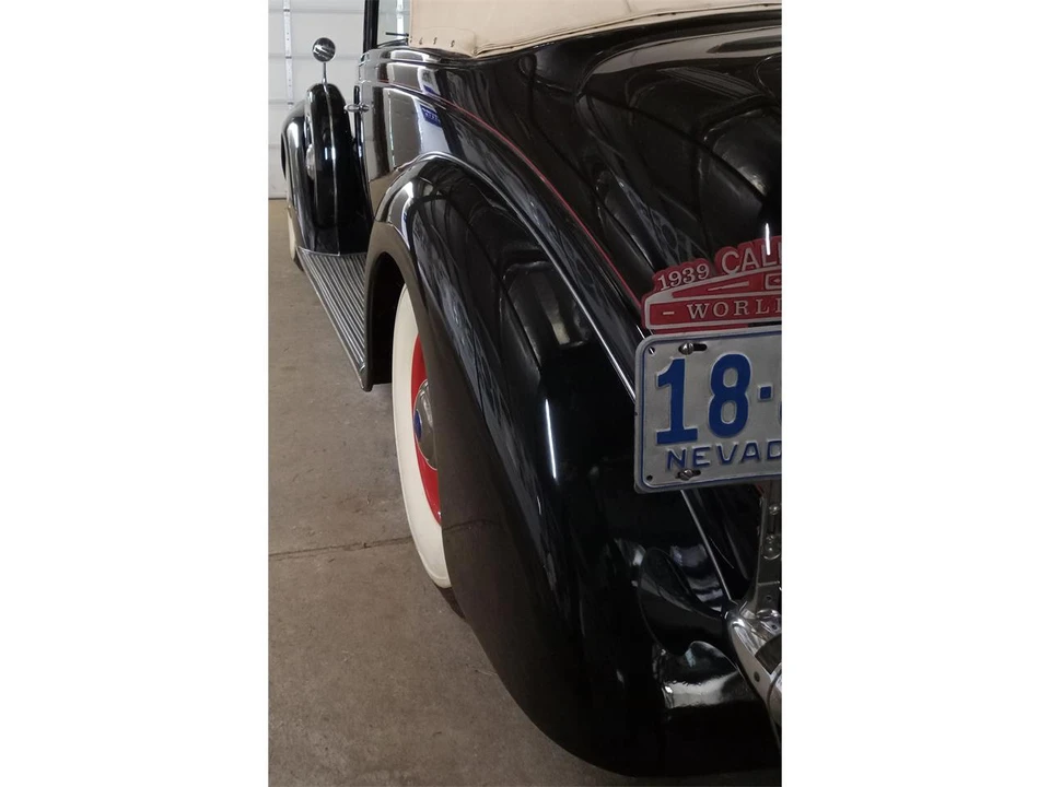 1939 Lincoln Zephyr - Image 8 of 31