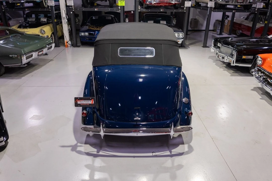1939 Lincoln Zephyr - Image 12 of 31