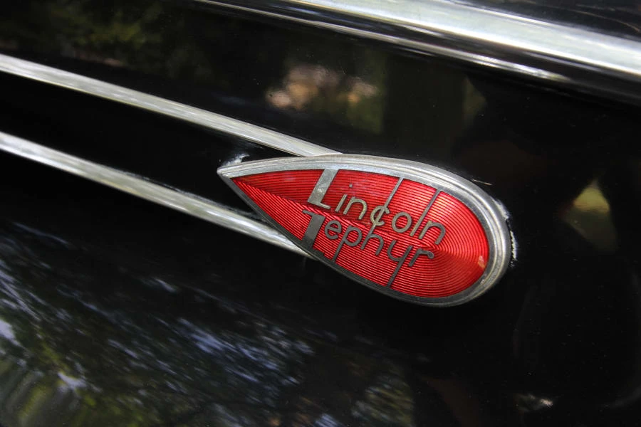 1939 Lincoln Zephyr - Image 9 of 9
