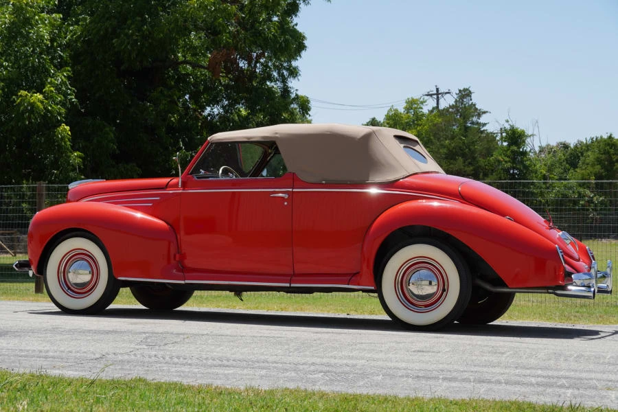 1939 Lincoln Zephyr - Image 10 of 31