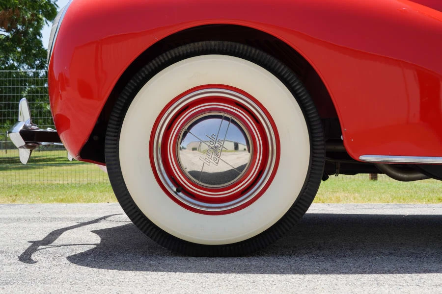 1939 Lincoln Zephyr - Image 27 of 31