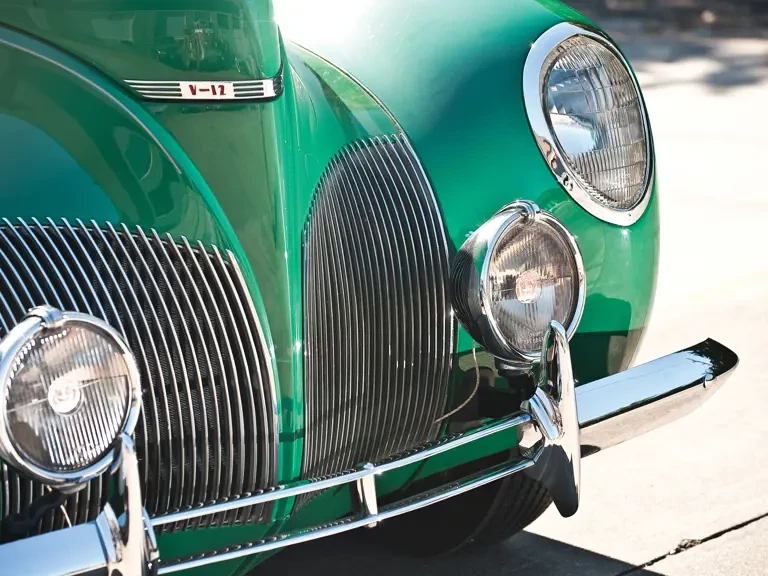 1939 Lincoln Zephyr - Image 8 of 17