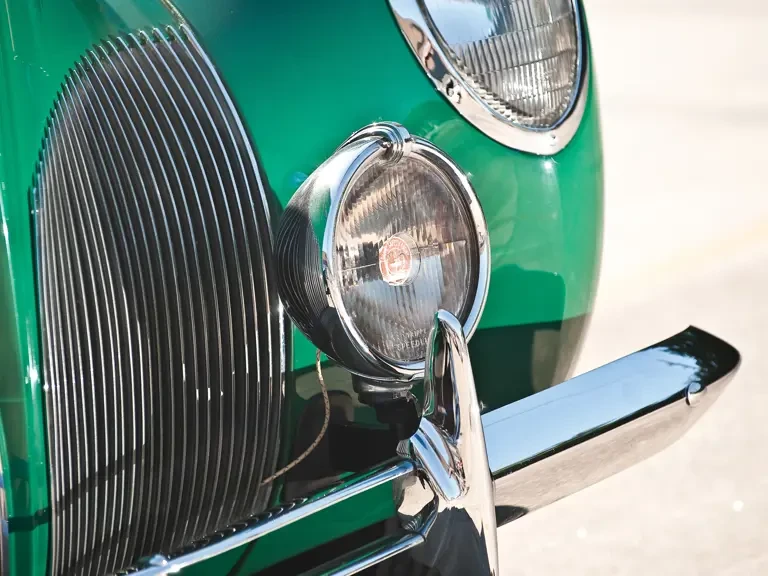 1939 Lincoln Zephyr - Image 11 of 17
