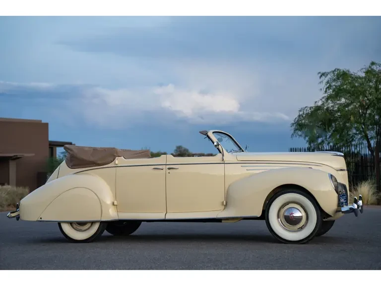 1939 Lincoln Zephyr - Image 6 of 31