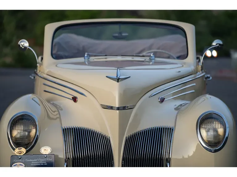 1939 Lincoln Zephyr - Image 12 of 31