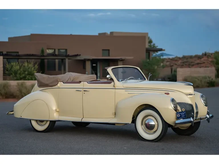 1939 Lincoln Zephyr - Image 10 of 31
