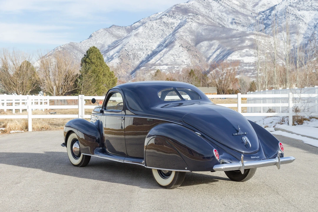 1939 Lincoln Zephyr - Image 2 of 27