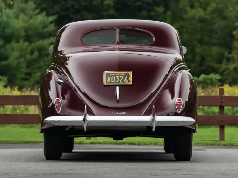 1939 Lincoln Zephyr - Image 8 of 31
