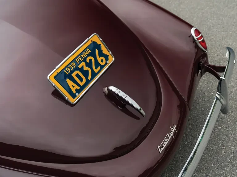 1939 Lincoln Zephyr - Image 24 of 31