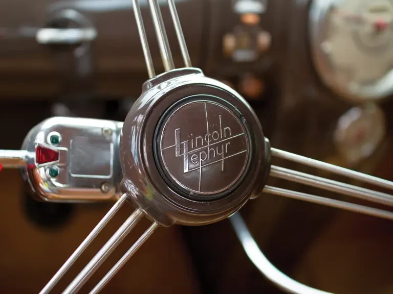 1939 Lincoln Zephyr - Image 16 of 24