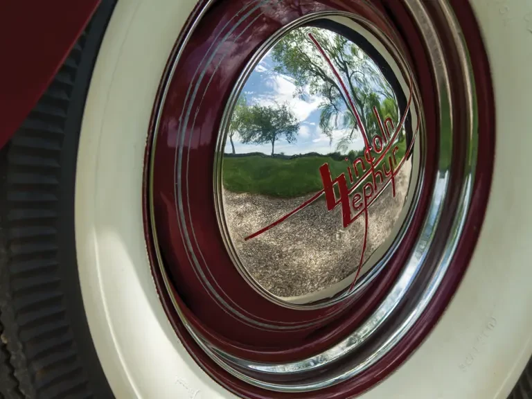 1939 Lincoln Zephyr - Image 9 of 24