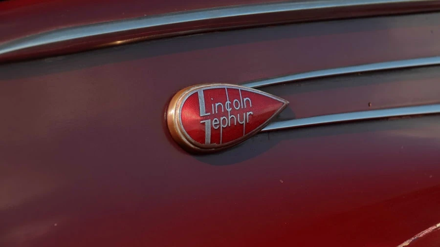 1939 Lincoln Zephyr - Image 17 of 20