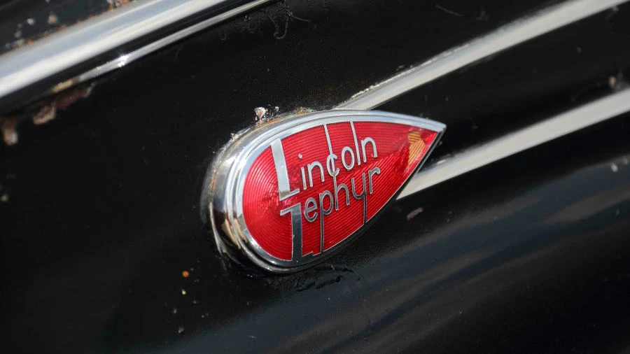 1939 Lincoln Zephyr - Image 9 of 19