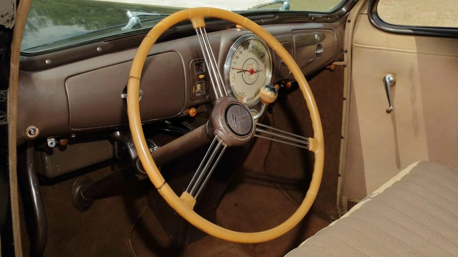 1939 Lincoln Zephyr - Image 13 of 19