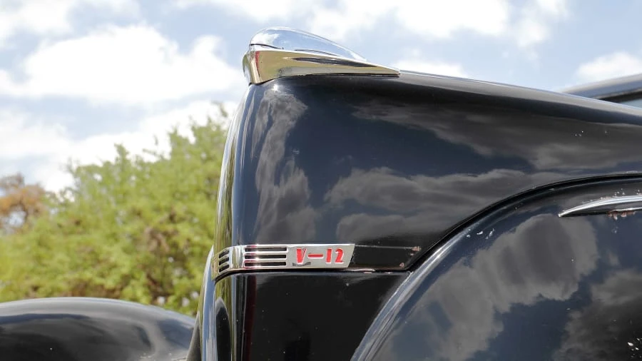 1939 Lincoln Zephyr - Image 16 of 19