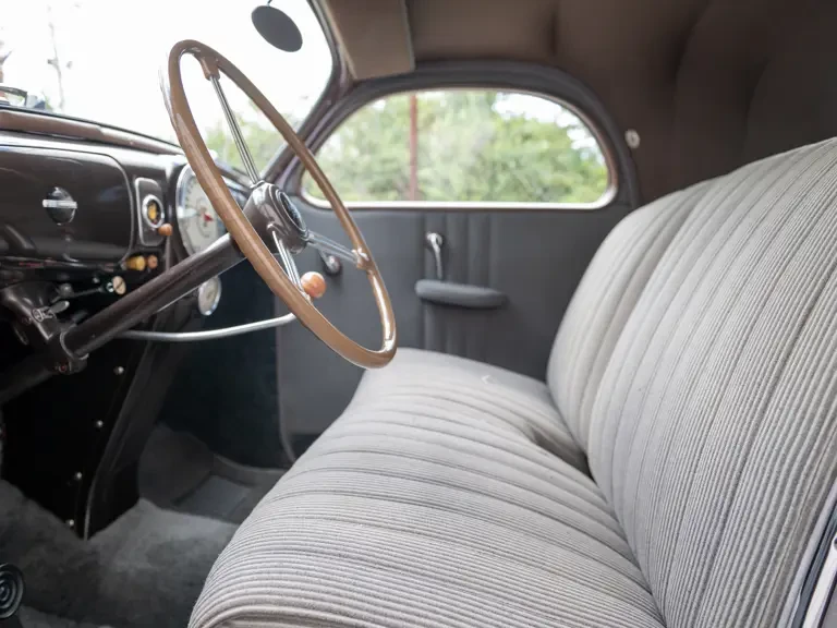 1939 Lincoln Zephyr - Image 12 of 31