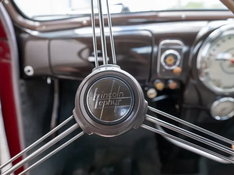 1939 Lincoln Zephyr - Image 13 of 31