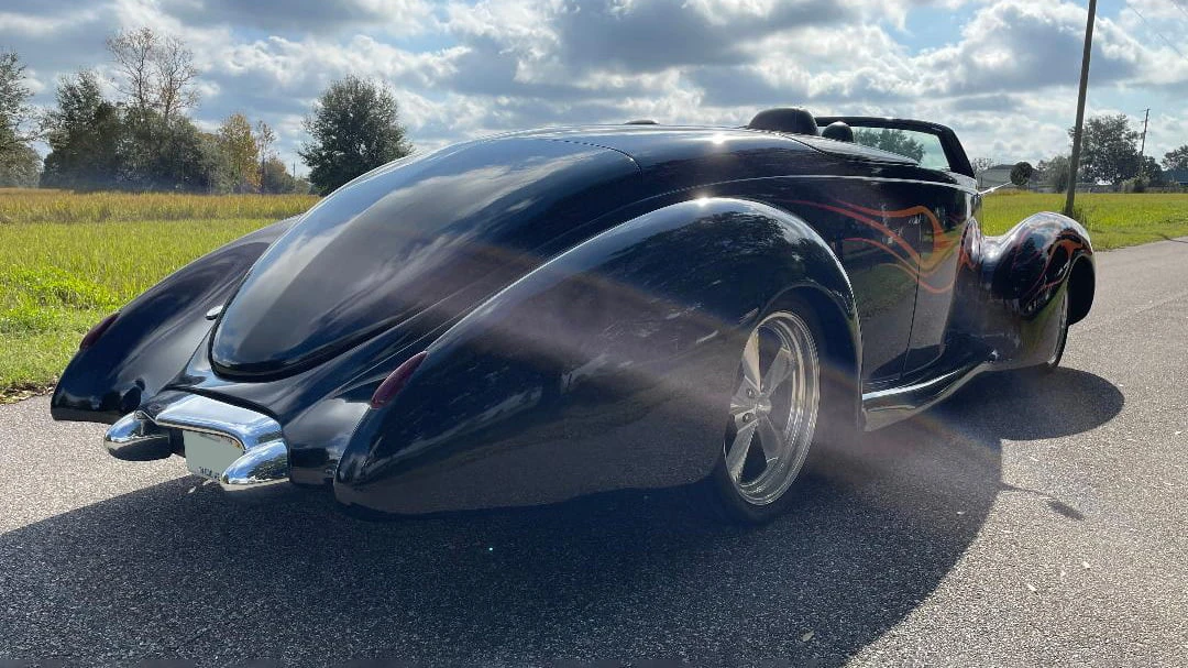 1939 Lincoln Zephyr - Image 10 of 20