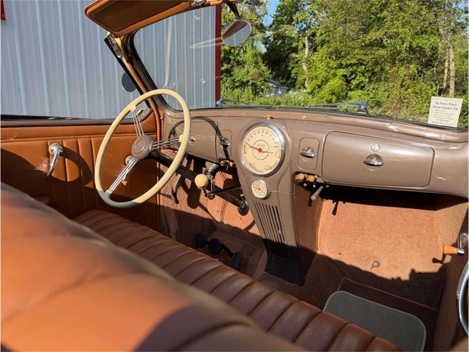 1939 Lincoln Zephyr - Image 4 of 31