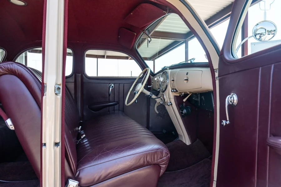 1939 Lincoln Zephyr - Image 19 of 31