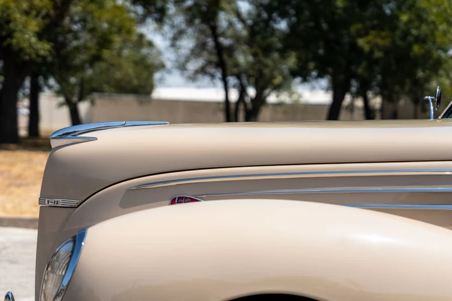 1939 Lincoln Zephyr - Image 15 of 31