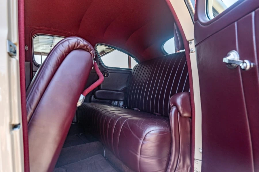 1939 Lincoln Zephyr - Image 24 of 31
