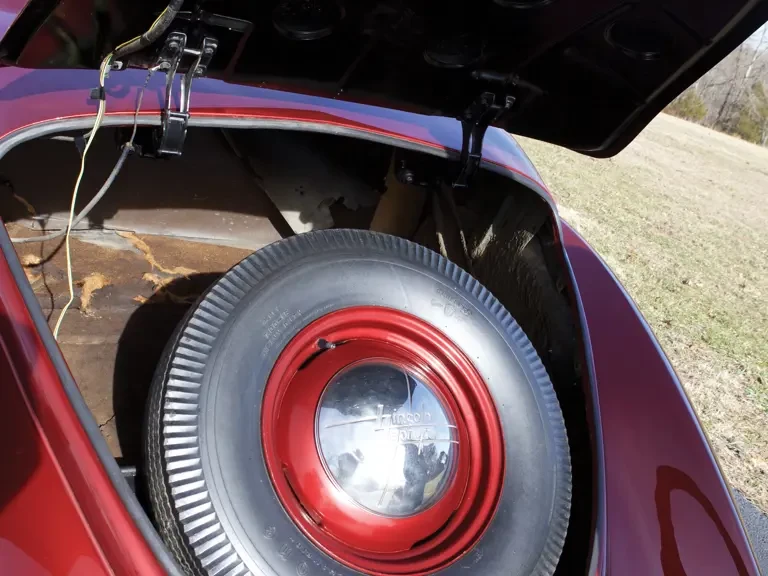1939 Lincoln Zephyr - Image 30 of 31