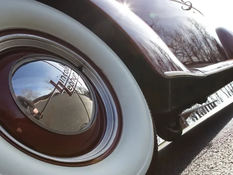 1939 Lincoln Zephyr - Image 16 of 31