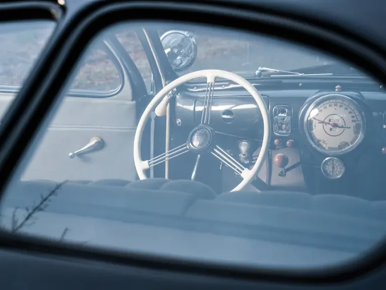 1939 Lincoln Zephyr - Image 19 of 26