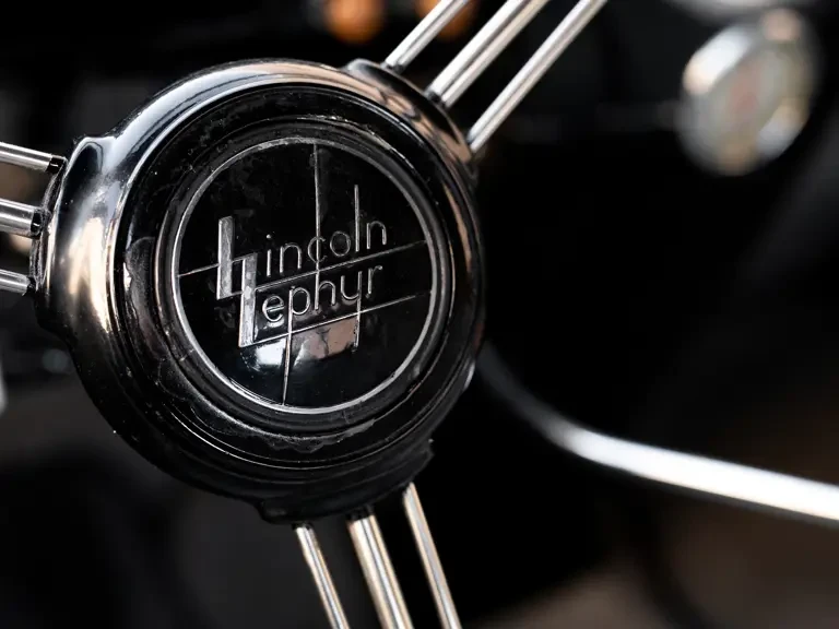 1939 Lincoln Zephyr - Image 13 of 31