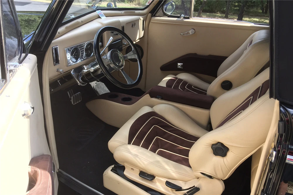 1939 Mercury Eight - Image 4 of 5