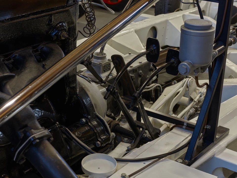 1939 Maybach - Image 16 of 31