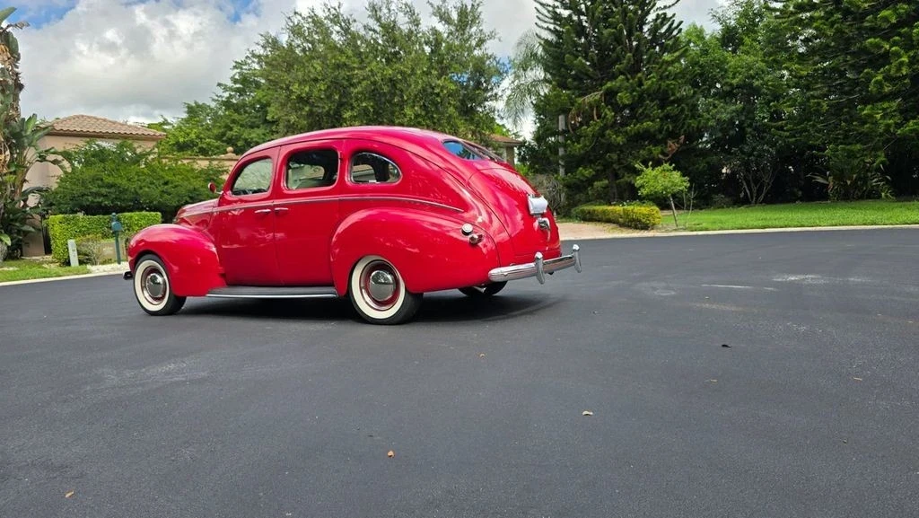 1939 Mercury Eight - Image 11 of 12