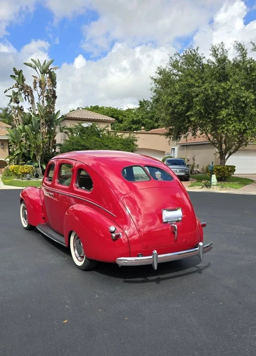 1939 Mercury Eight - Image 10 of 12