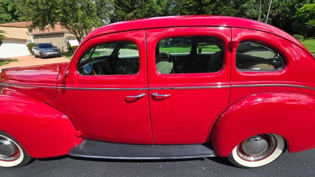 1939 Mercury Eight - Image 4 of 12