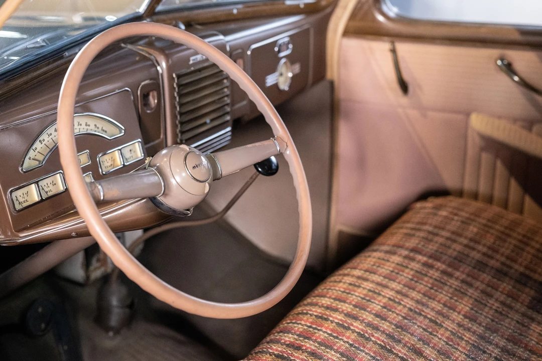 1939 Mercury Eight - Image 2 of 25