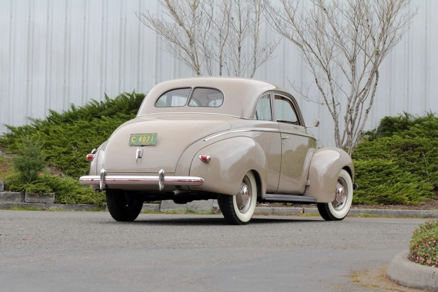 1939 Mercury Eight - Image 3 of 11