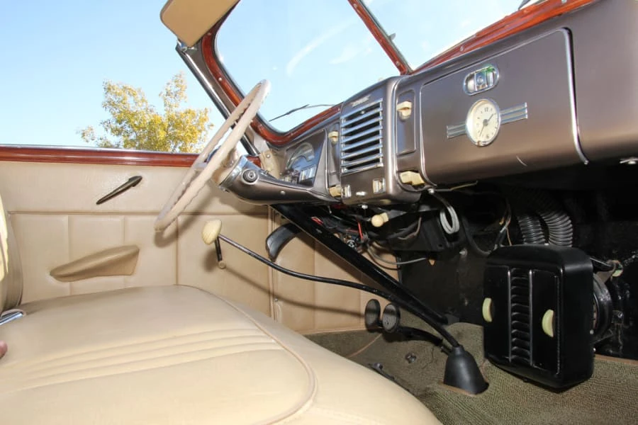 1939 Mercury Eight - Image 5 of 12