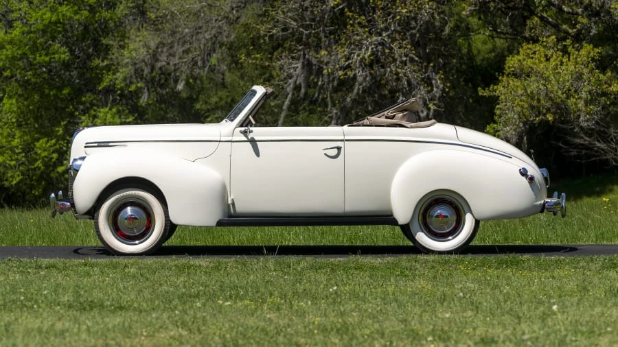 1939 Mercury Eight - Image 2 of 12