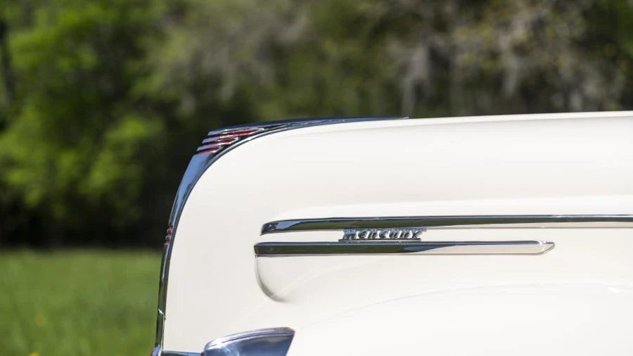 1939 Mercury Eight - Image 9 of 12