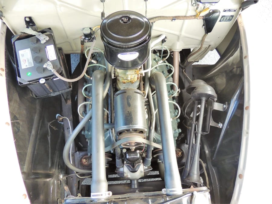 1939 Mercury Eight - Image 10 of 12