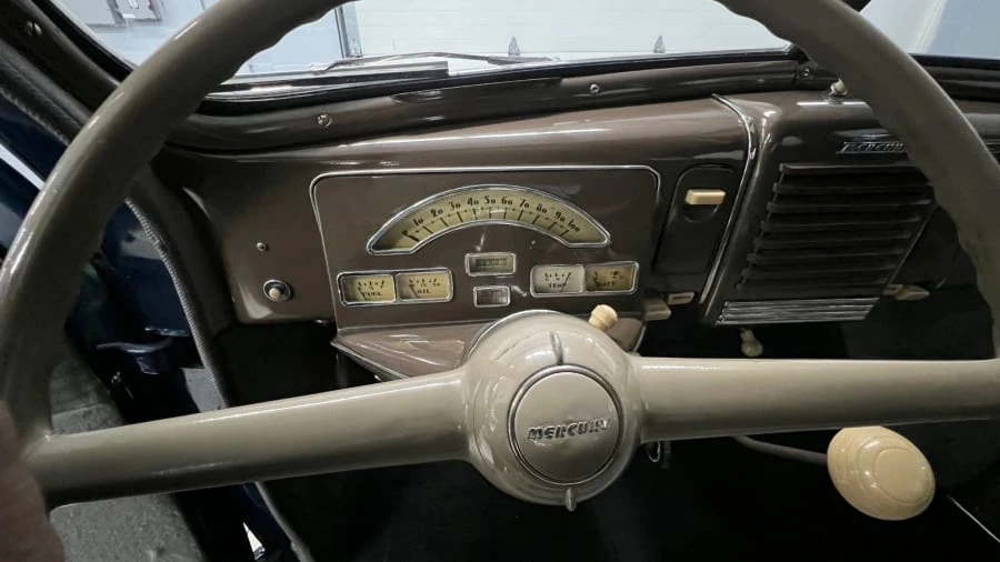 1939 Mercury Eight - Image 7 of 12