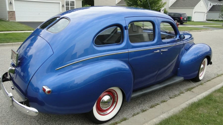 1939 Mercury Eight - Image 2 of 9